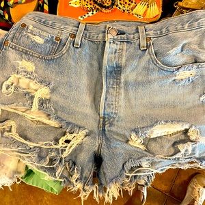 Levi’s shorts